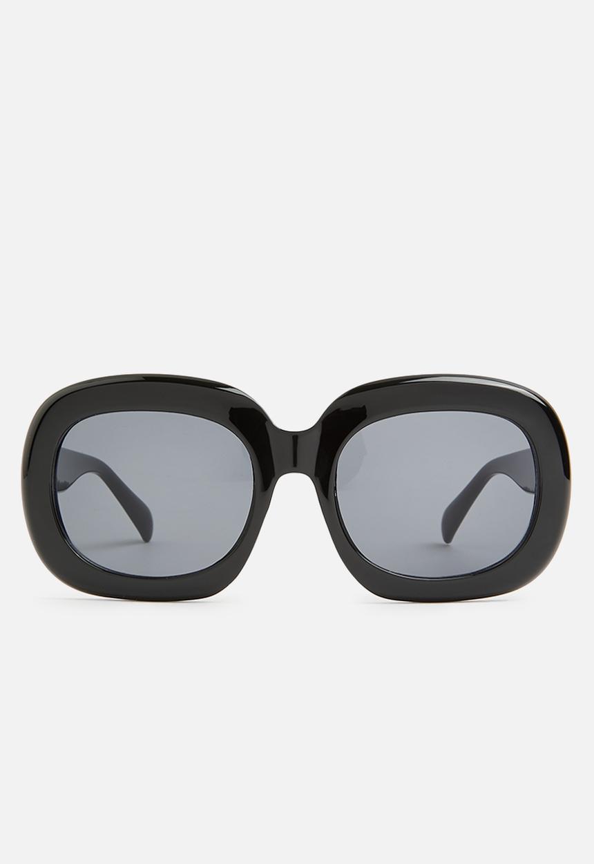 Superbalist - Brianna oval sunglasses - black