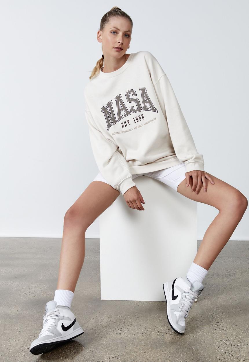 Factorie - Lcn nasa oversized graphic crew - lcn nas light stone/nasa