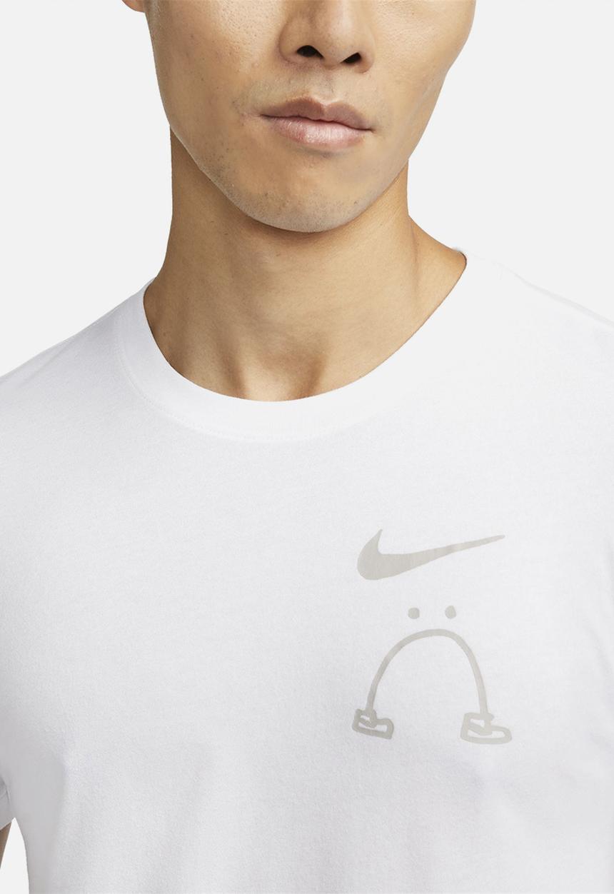 Nike - Dri-FIT Nathan Bell Men's Running T-Shirt - white