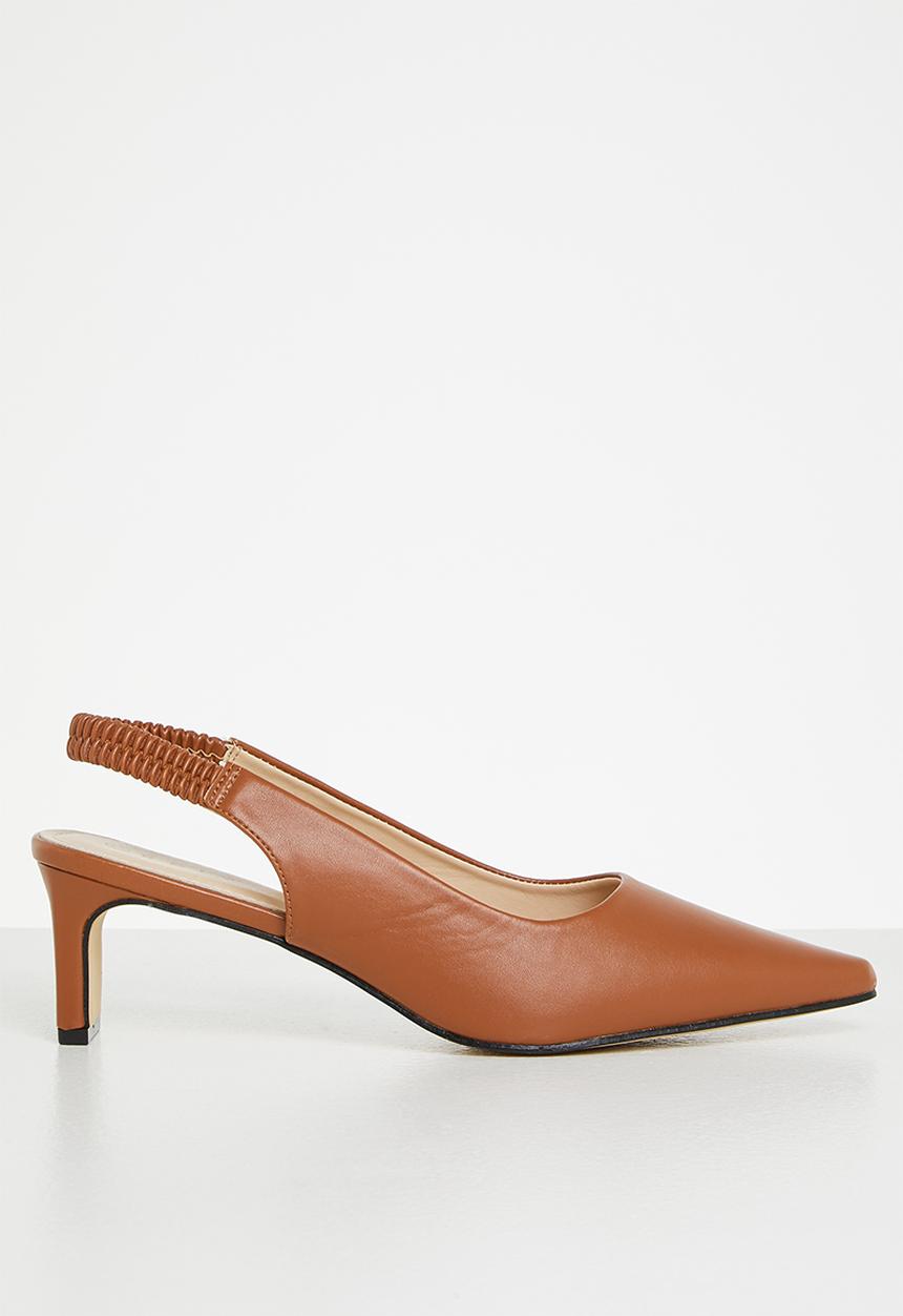 edit - Riva closed block heel - tan