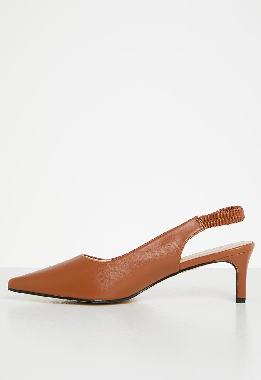 edit - Riva closed block heel - tan
