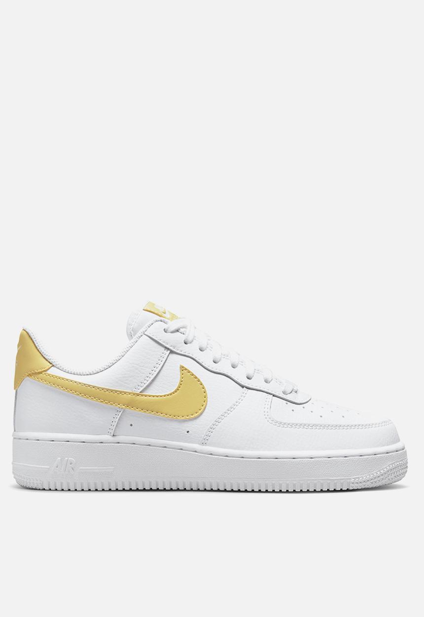 Nike - Air force 1 '07 - white/saturn gold-white-white