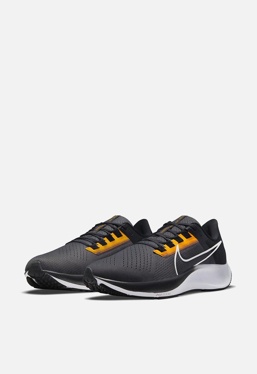 Nike - Air Zoom Pegasus 38 - anthracite/photon dust-black-kumquat