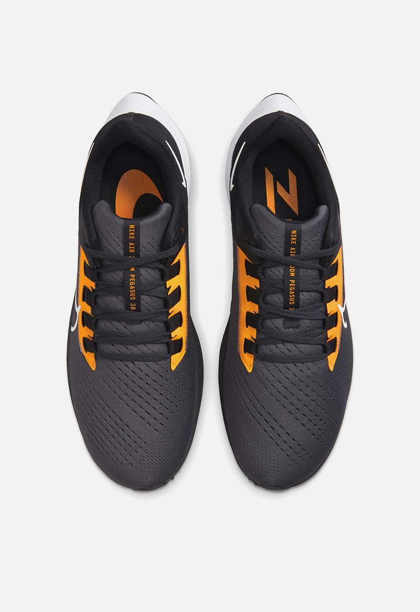 Nike - Air Zoom Pegasus 38 - anthracite/photon dust-black-kumquat