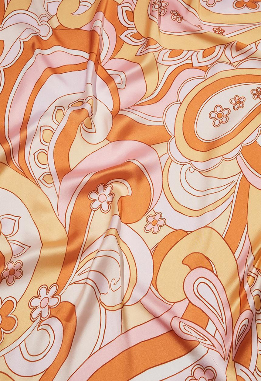Rubi - Versatile scarf - pink winnie wave