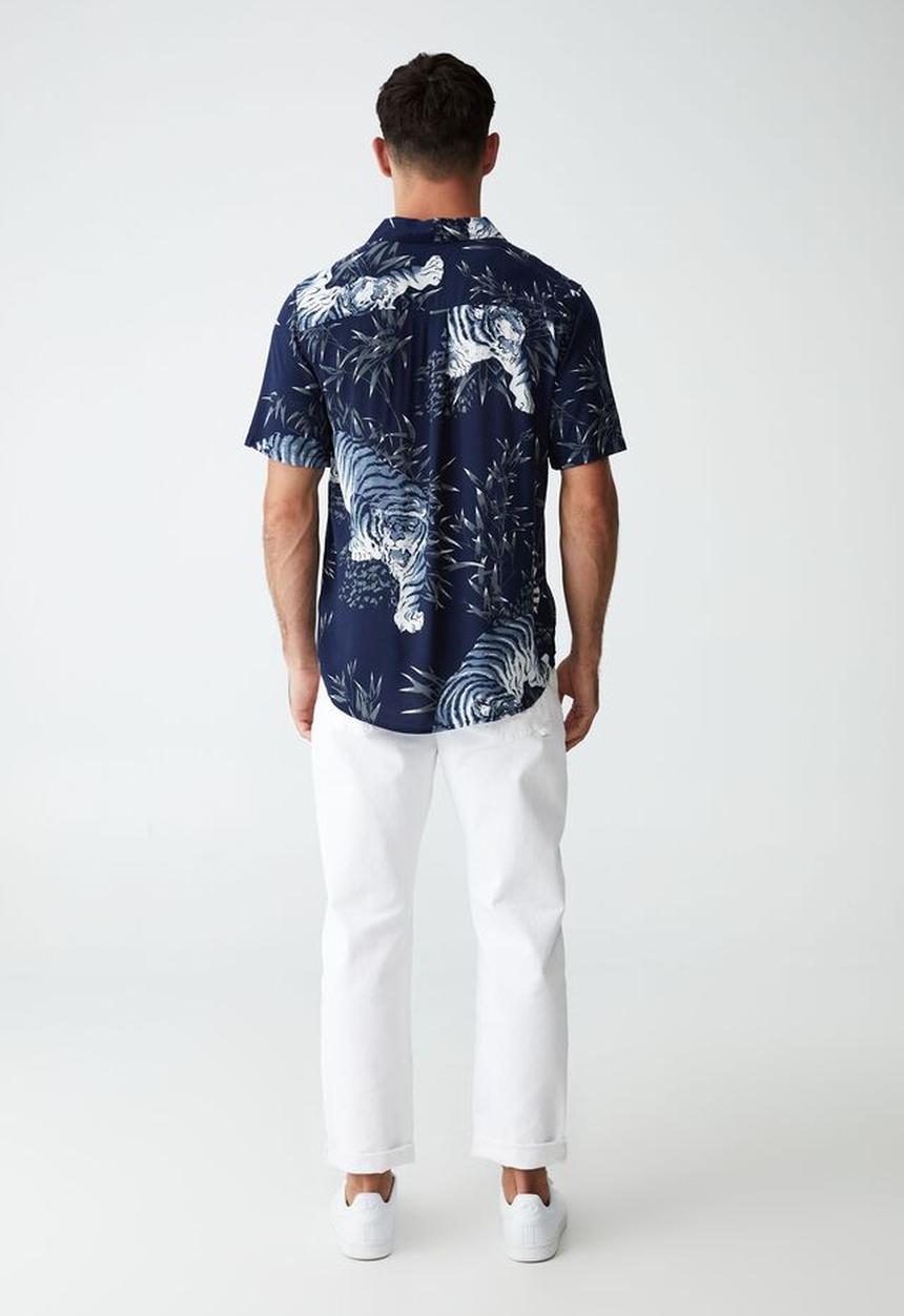 Cotton On - Vacay short sleeve shirt - navy oversize tiger