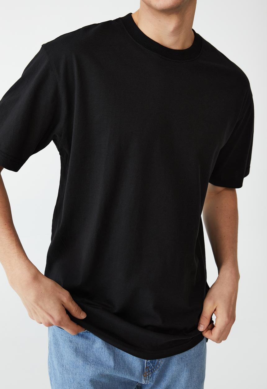 Cotton On - Organic loose fit T-shirt - black
