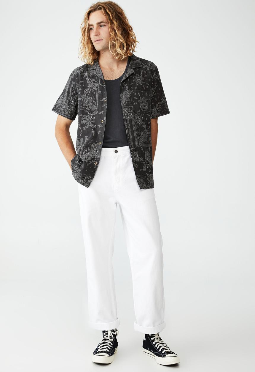 Cotton On - Riviera short sleeve shirt - faded black bandana
