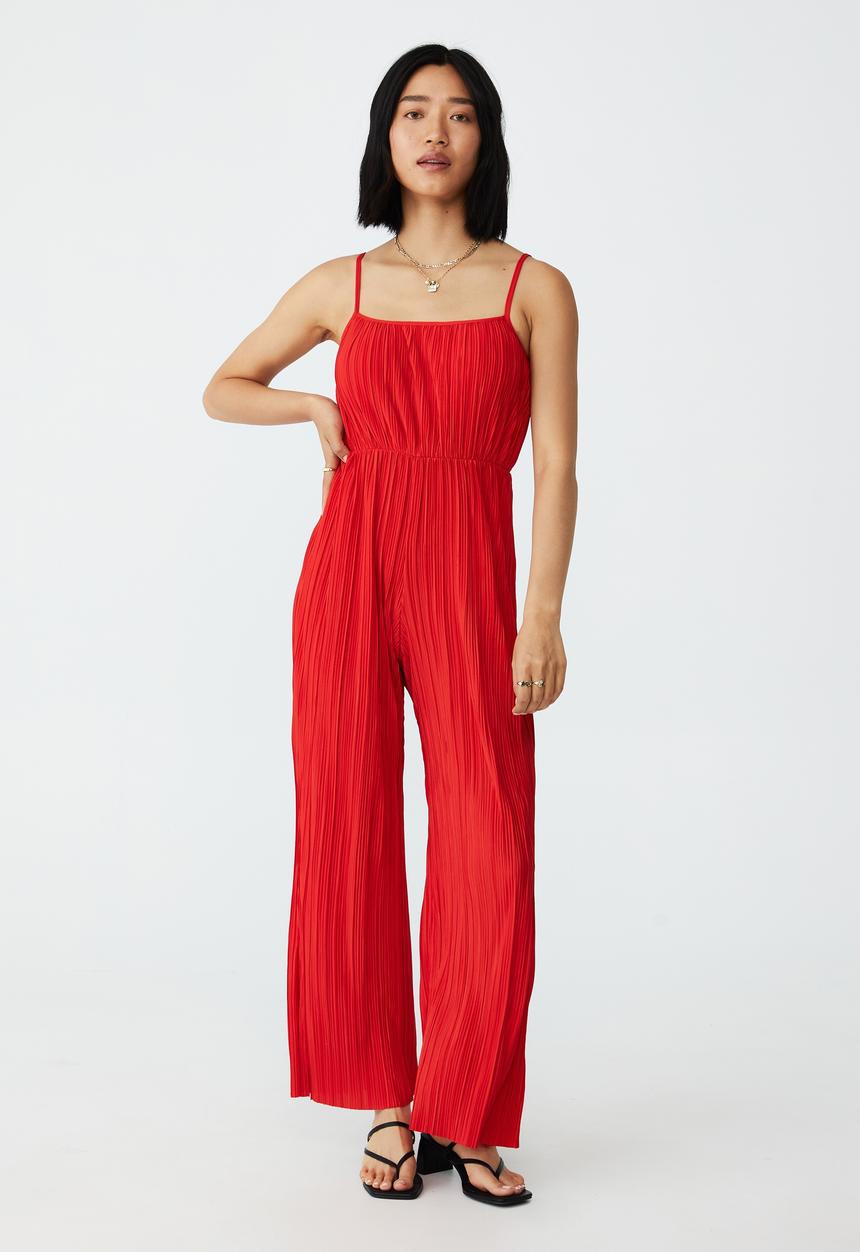 Cotton On - Petite knit strappy pleated playsuit - candy apple