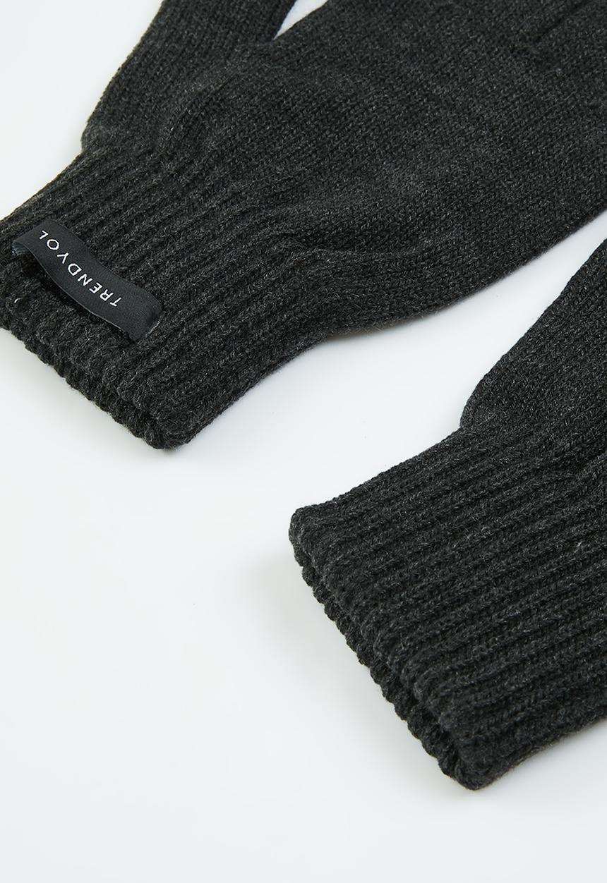 Trendyol - Scarf, beanie & glove set - grey