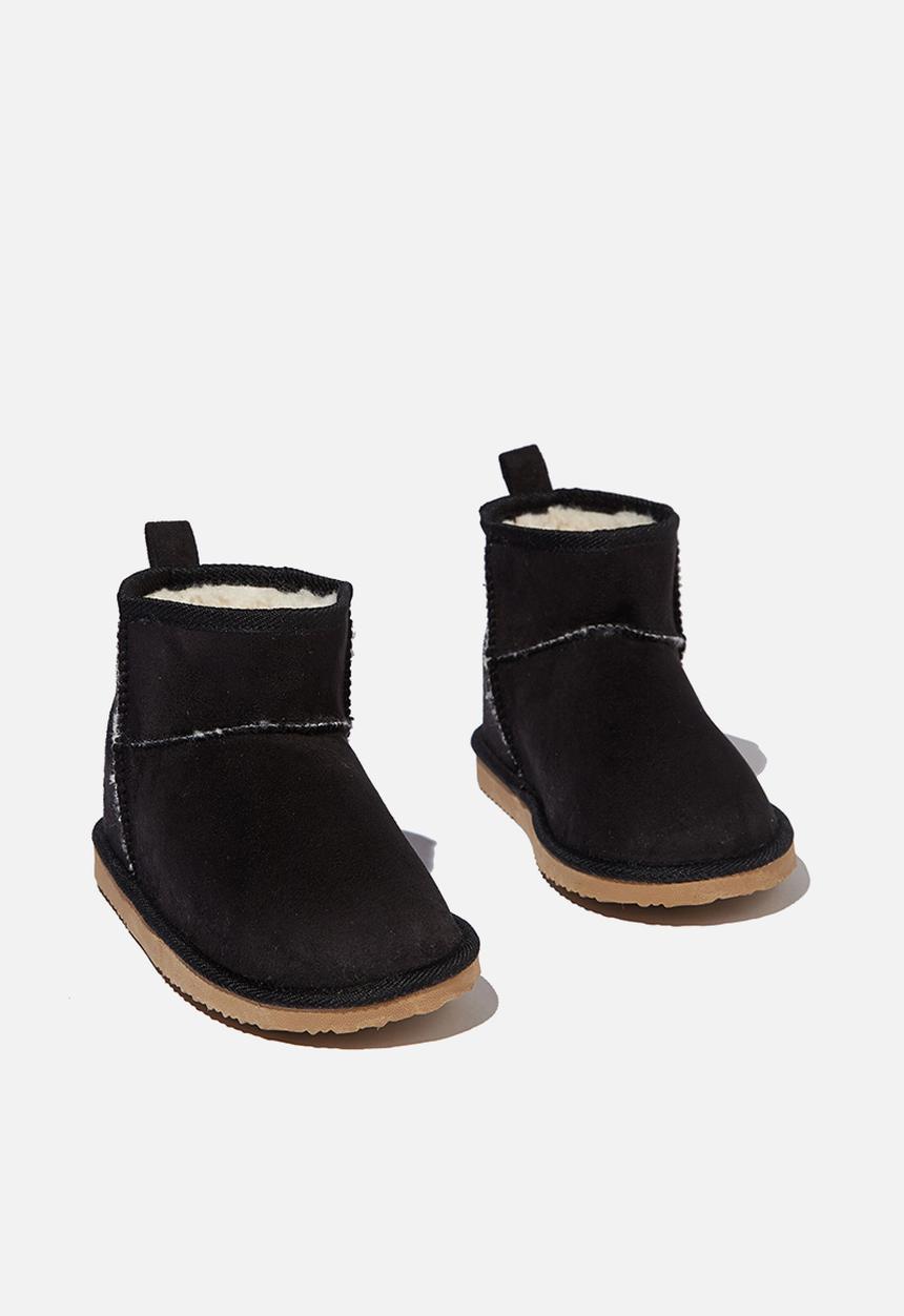Cotton On - Body super cropped home boot - black