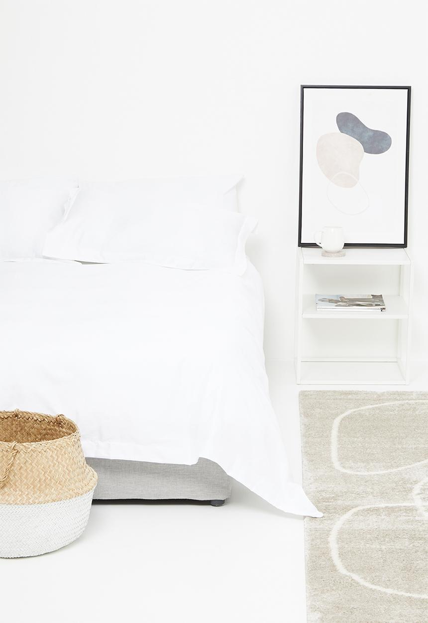 Sheraton Textiles - 400TC Egyptian Cotton straight stitch duvet cover set - white