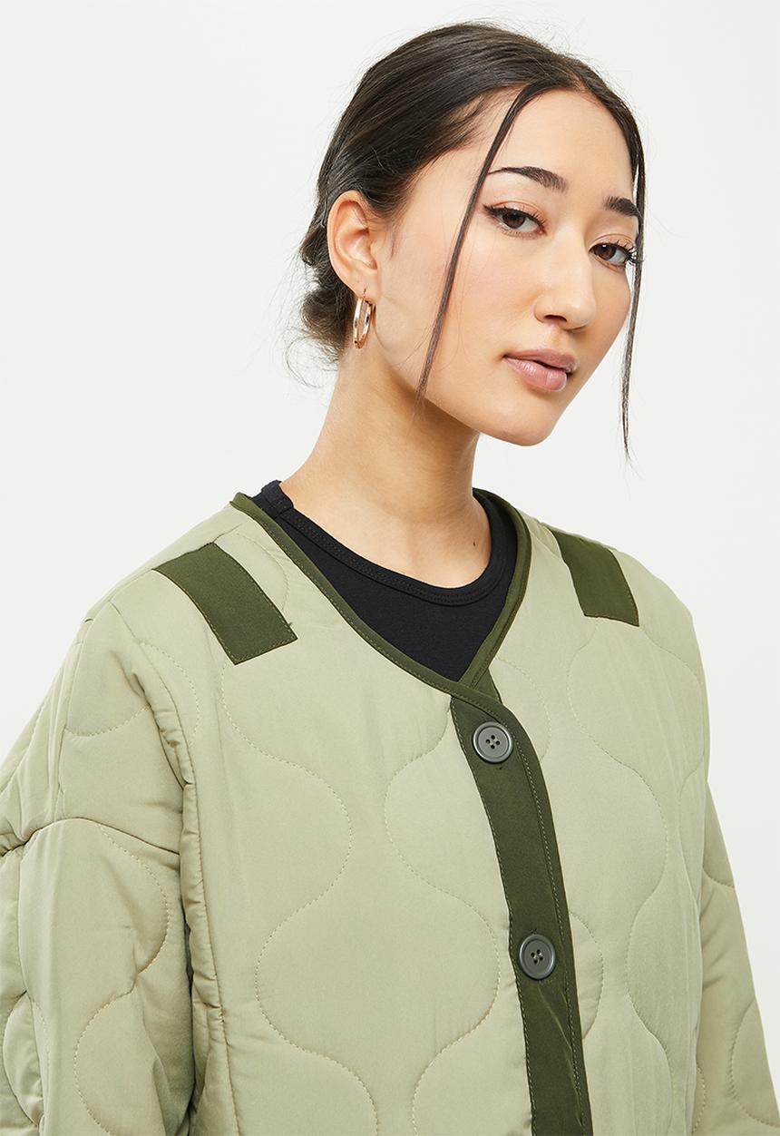 dailyfriday - Quilted shacket - sage