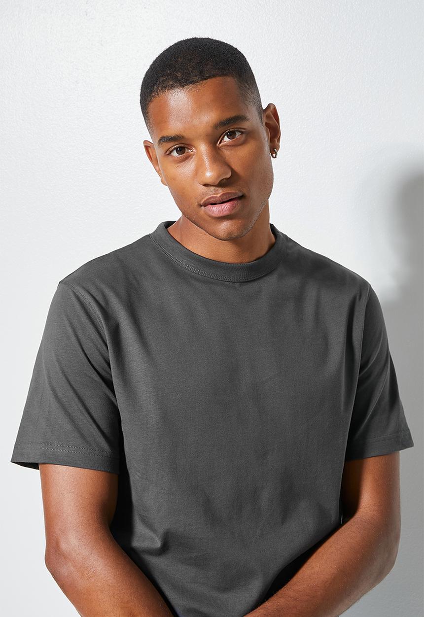 Superbalist - Aaron organic relaxed fit crew tee - dark grey