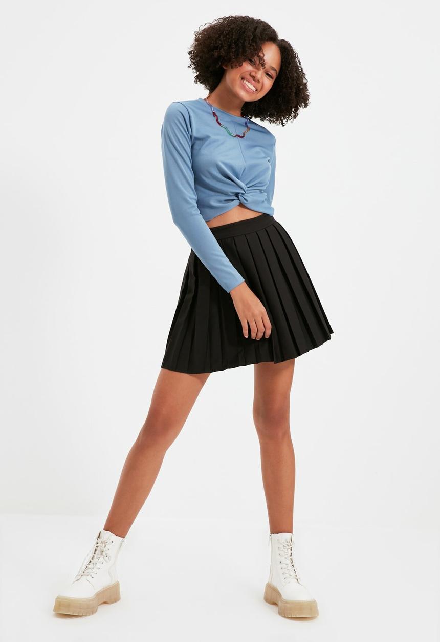 Trendyol - Pleated skirt - black