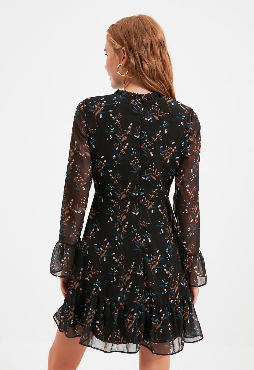 Trendyol - Floral pattern dress - black