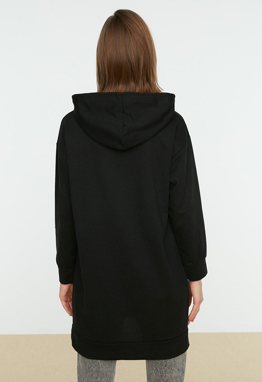 Trendyol - Hooded basic sweatshirt - black