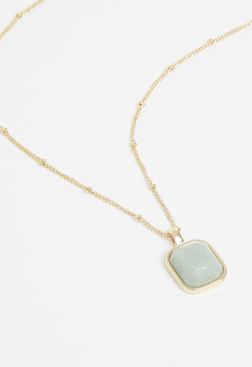 Rubi - Premium pendant necklace - gold plated jade
