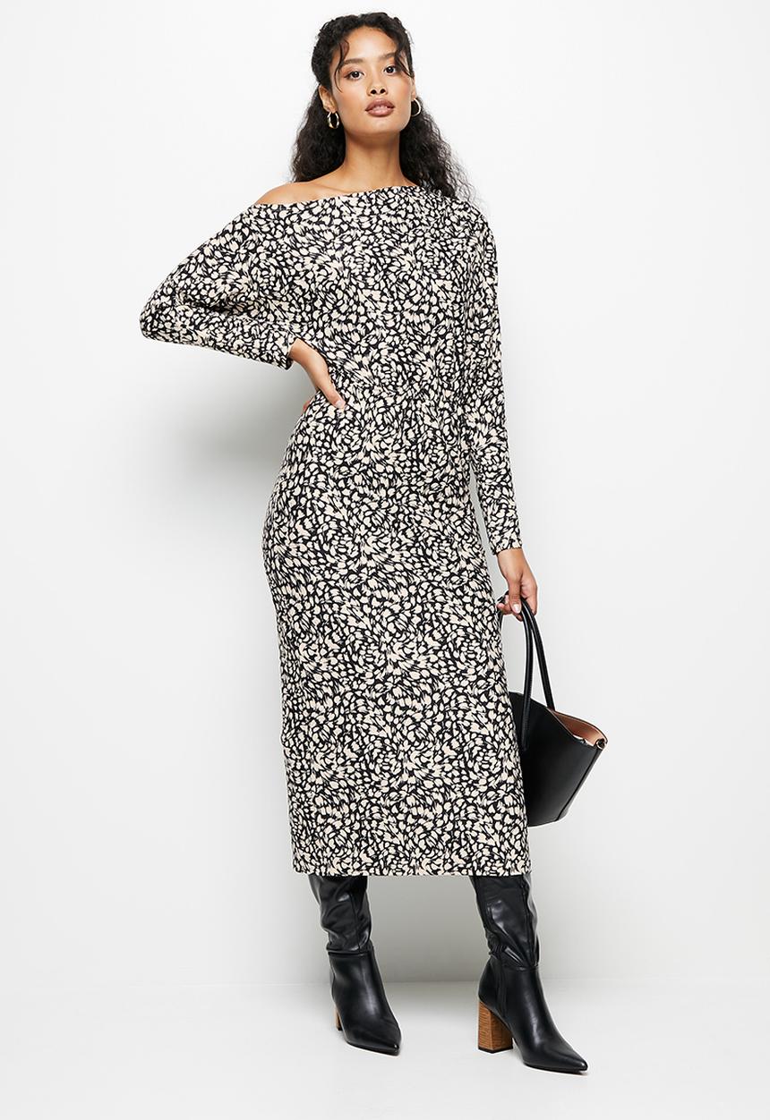 MILLA - Slash neck bodycon dress - black & ecru