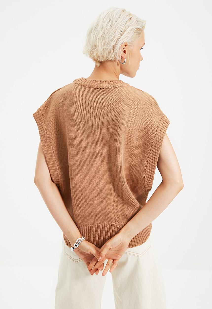 Trendyol - Knitted detailed knit sweater - camel