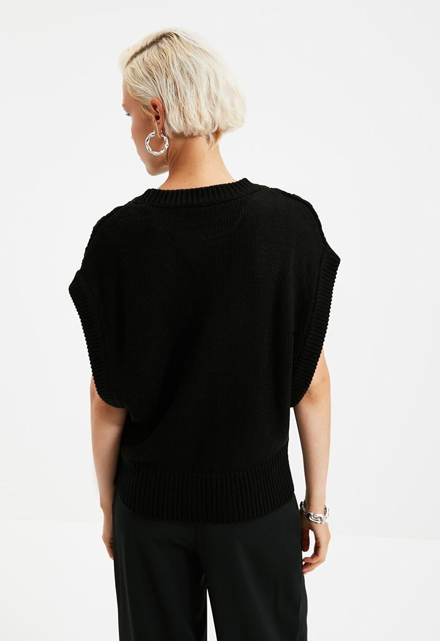 Trendyol - Knitted detailed knit sweater - black