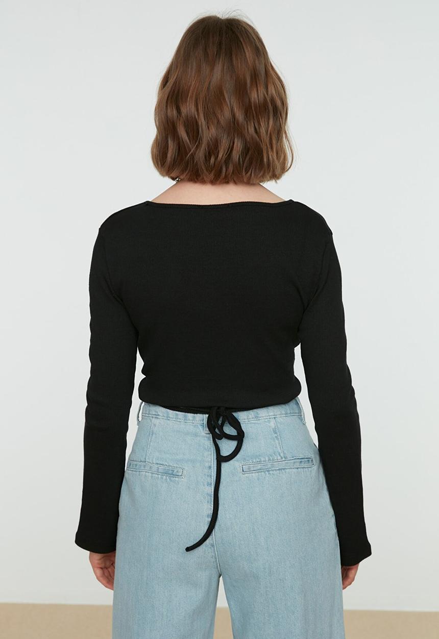 Trendyol - Ribbed double breasted crop top - black