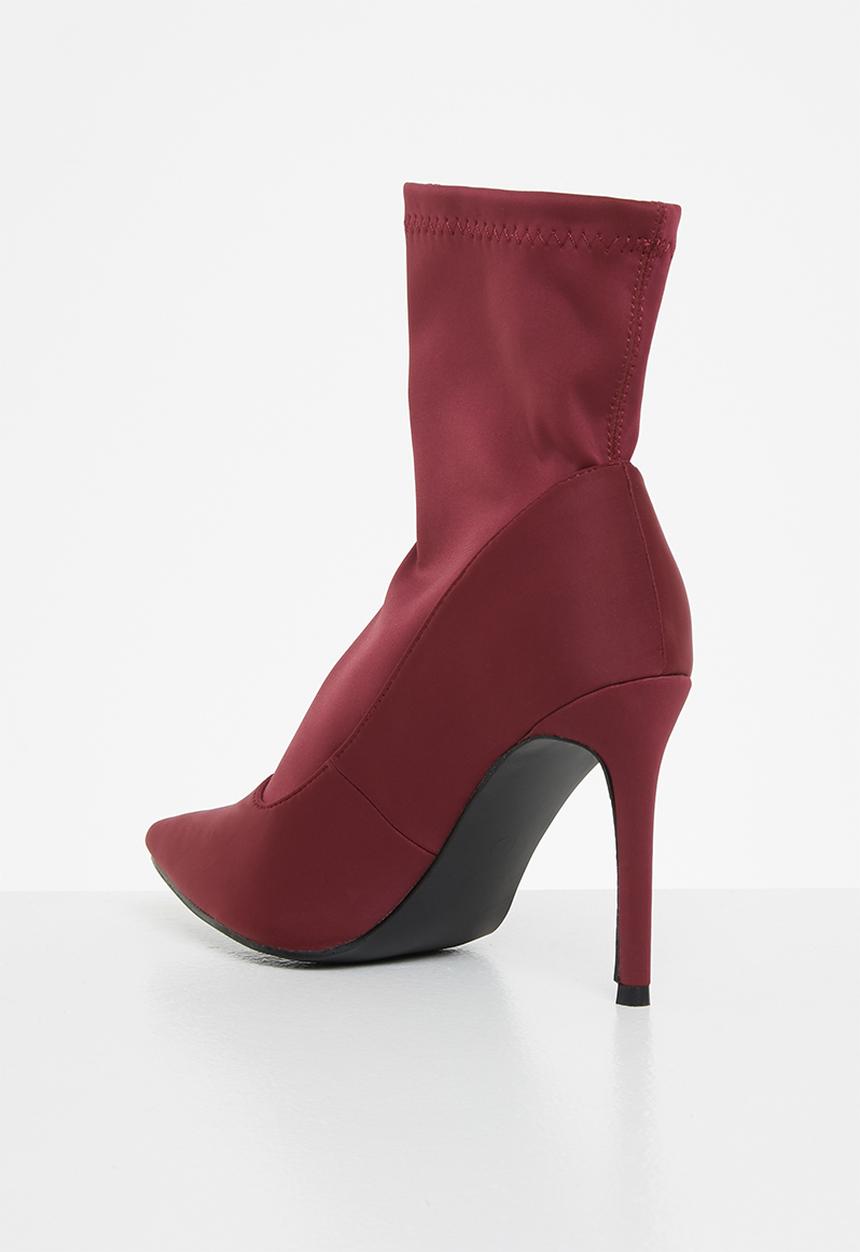 Miss Black - Lykra1 sock boot - burgundy