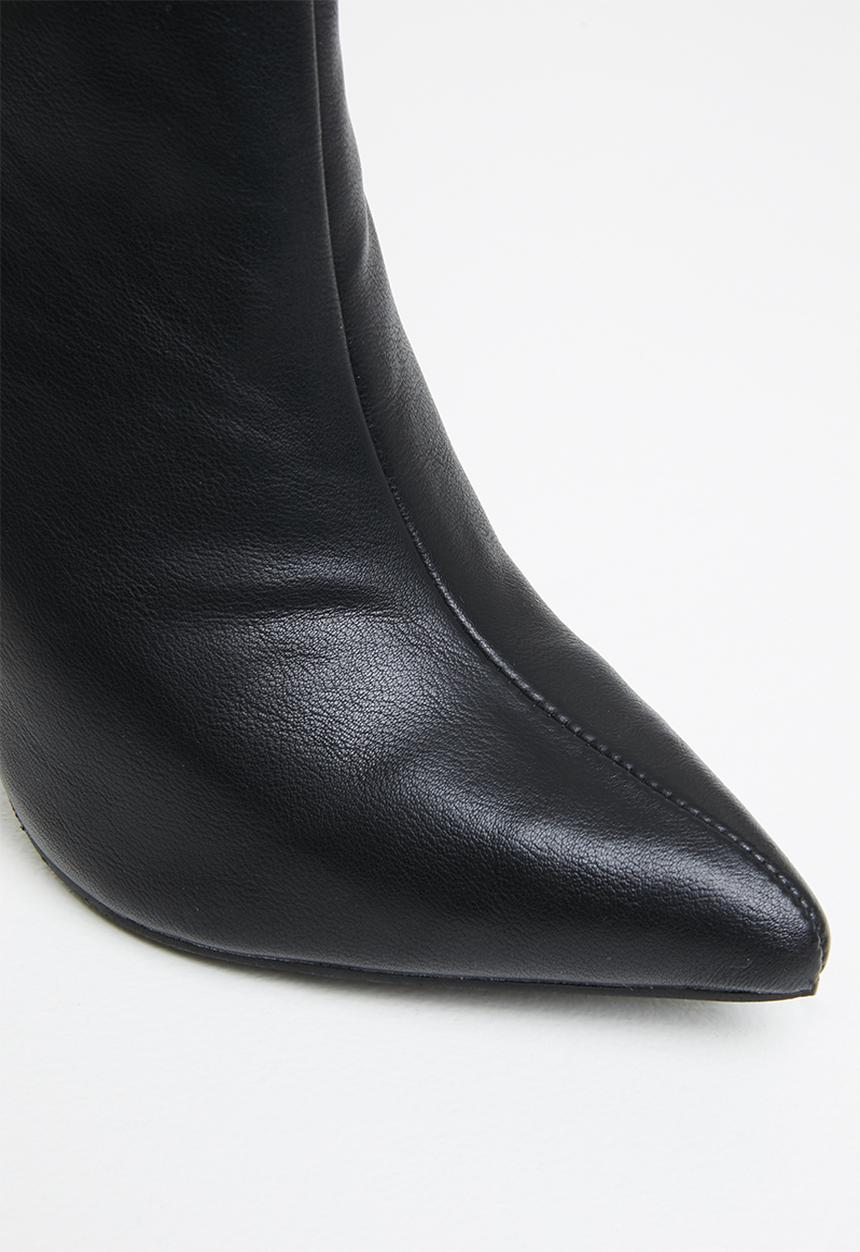Miss Black - Boss3 ruched boot - black