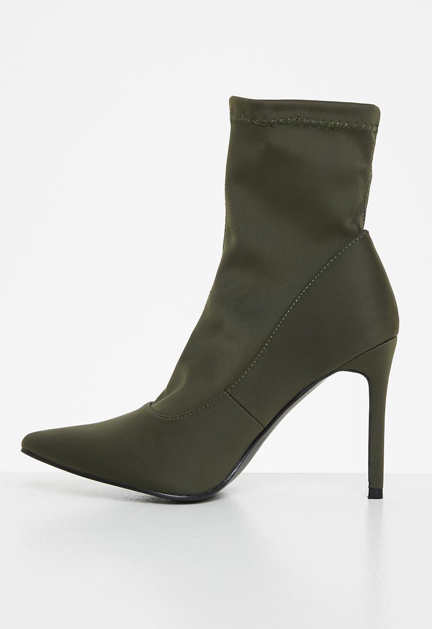 Miss Black - Lykra1 sock boot - olive