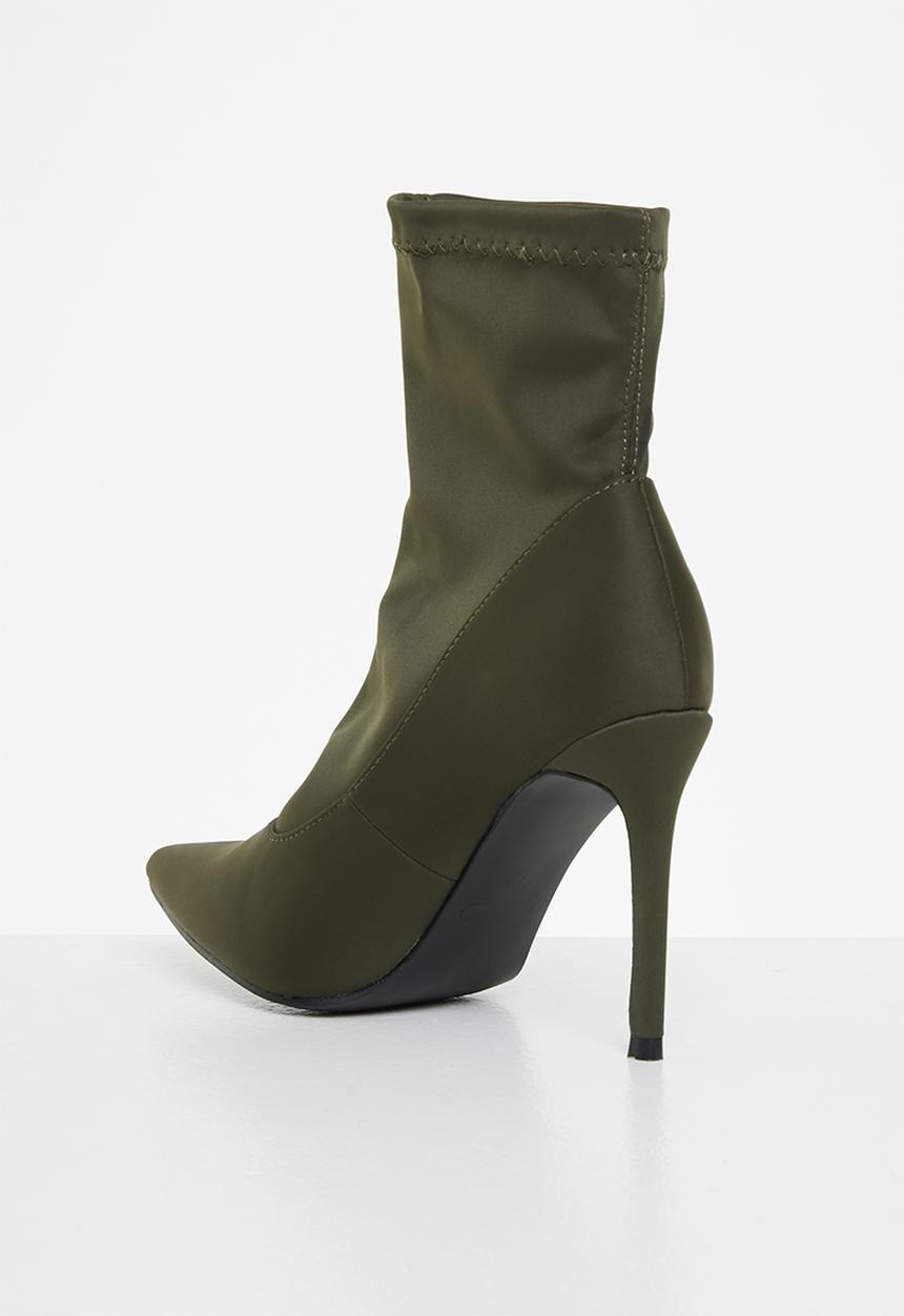 Miss Black - Lykra1 sock boot - olive