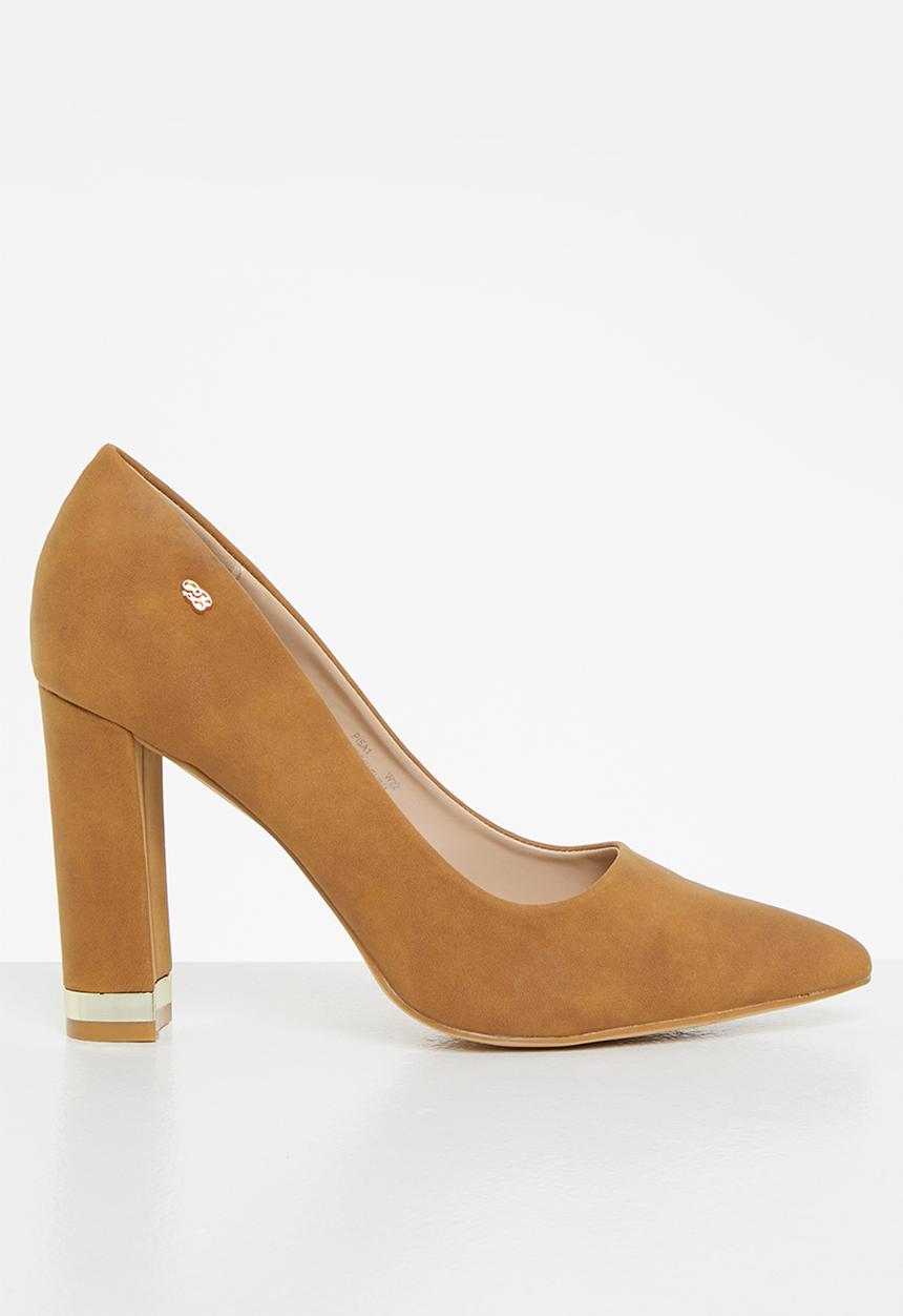 Miss Black - Pisa1 court heel - camel