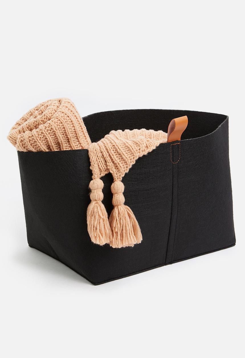 Sixth Floor - Felt basket - black