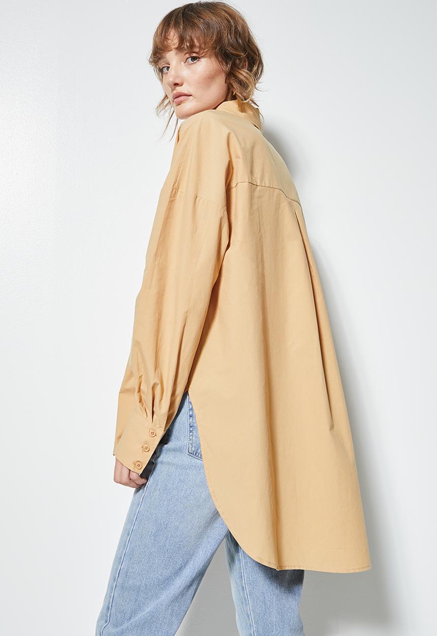 Superbalist - Cutline detail longline shirt - tan