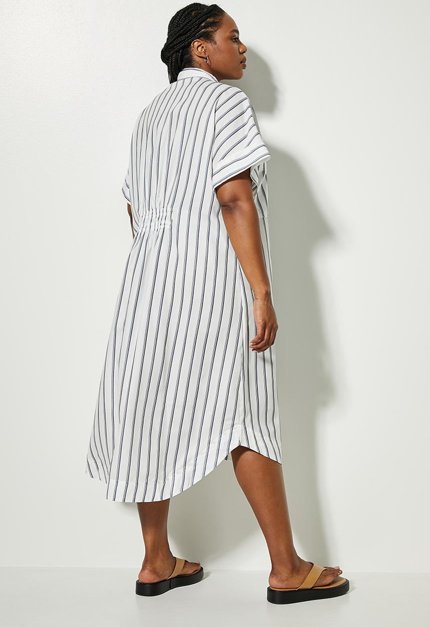 Superbalist - Shirt dress - white