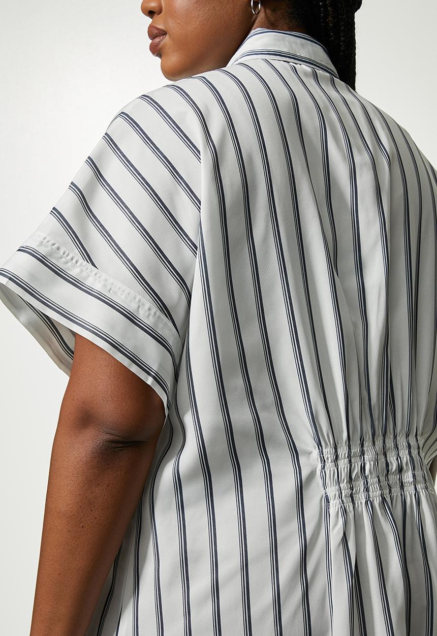 Superbalist - Shirt dress - white