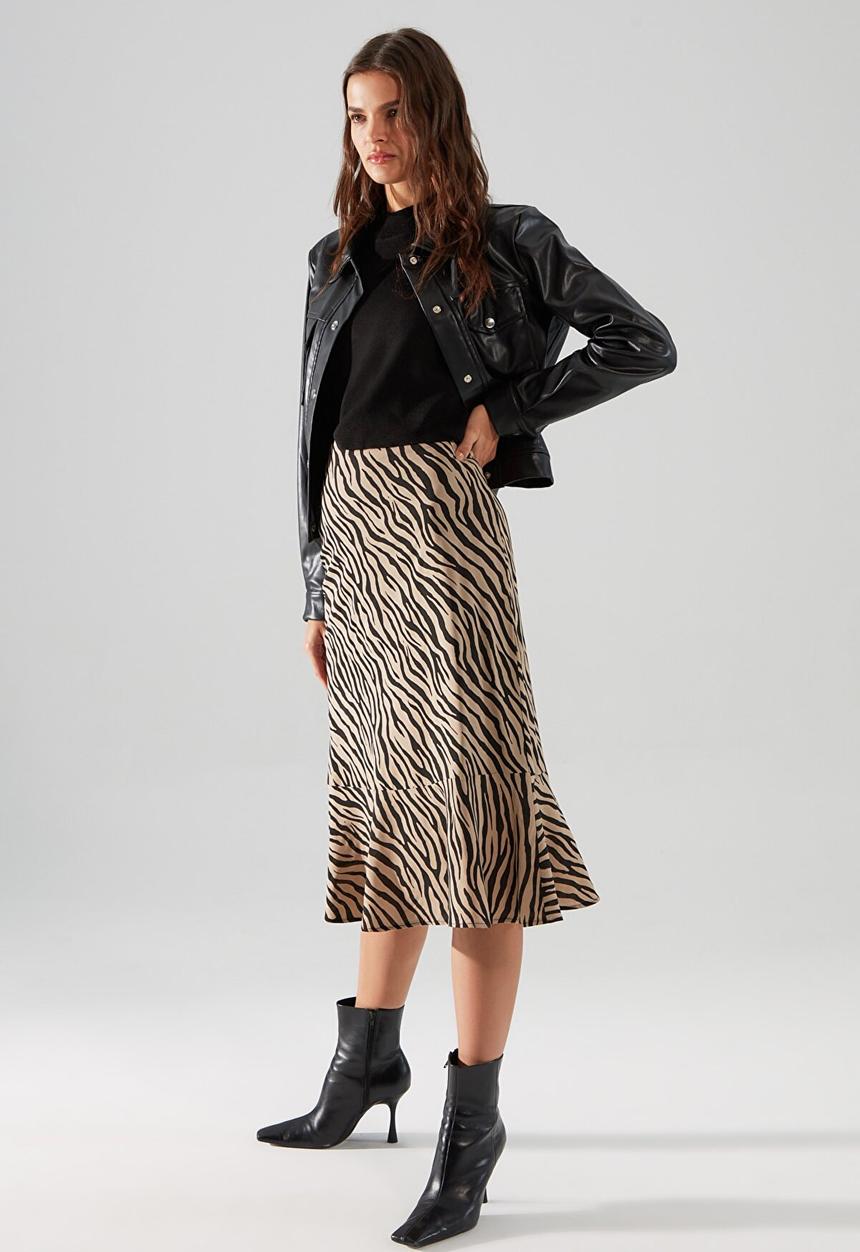 Trendyol - Patterned midi skirt - black & brown