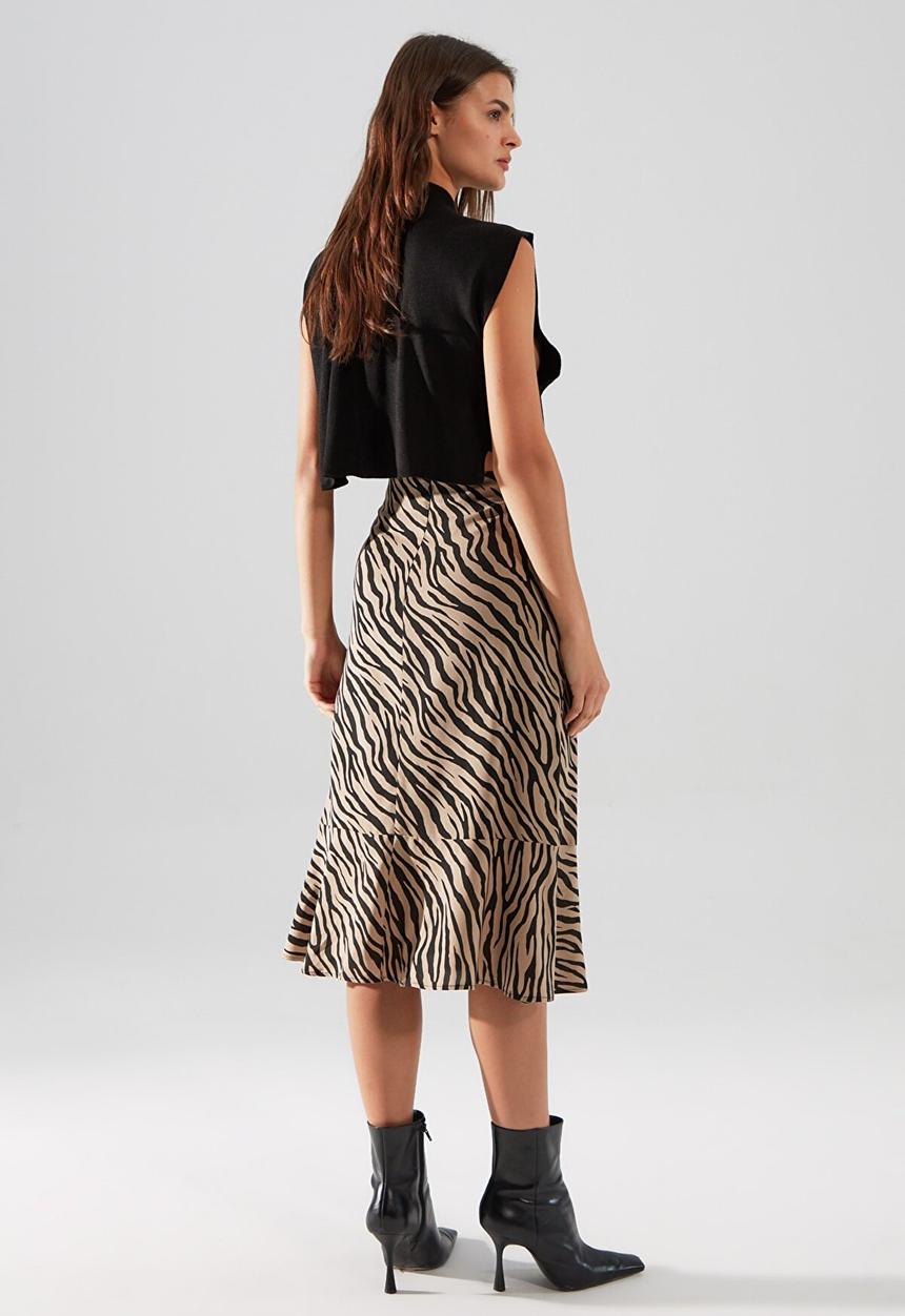 Trendyol - Patterned midi skirt - black & brown