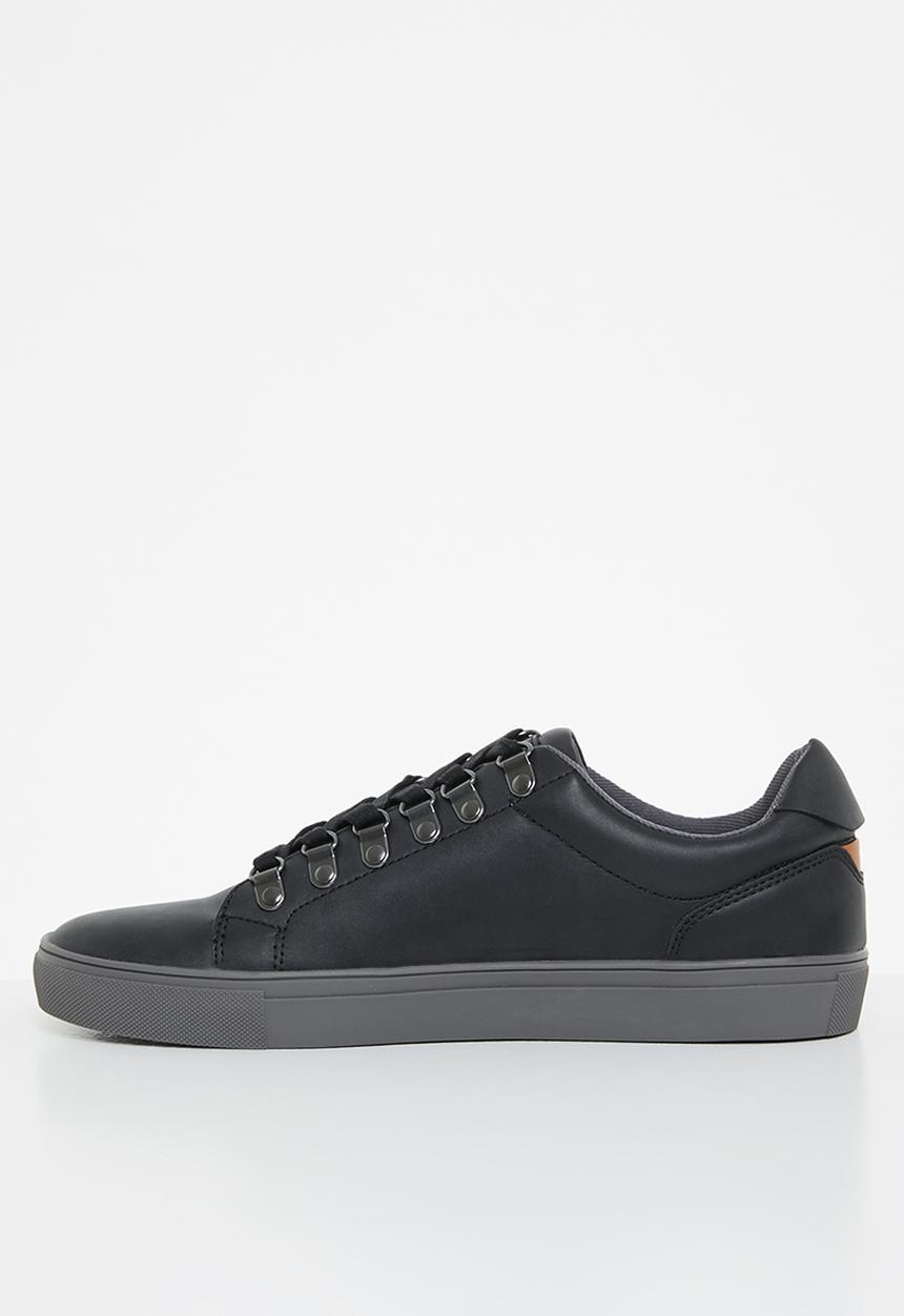Steve Madden - Delta - black