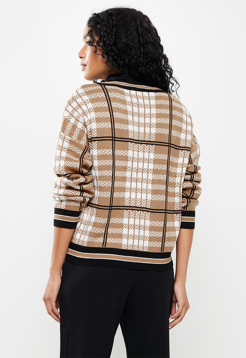 Trendyol - V neck jacquard knit sweater - camel