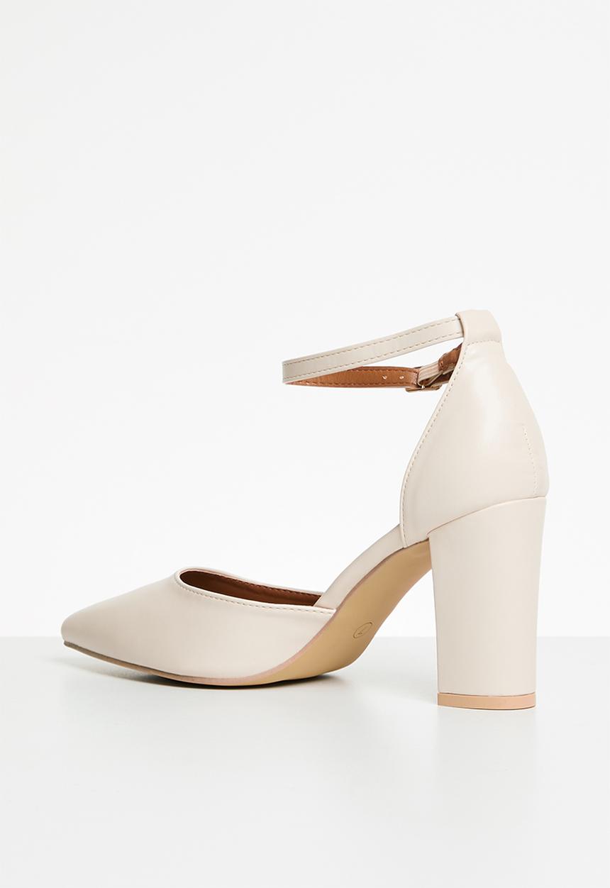 Superbalist - Nala closed block heel - natural