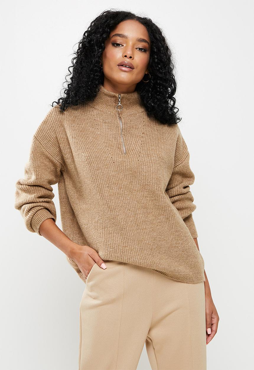 Trendyol - Zippered knit sweater - camel