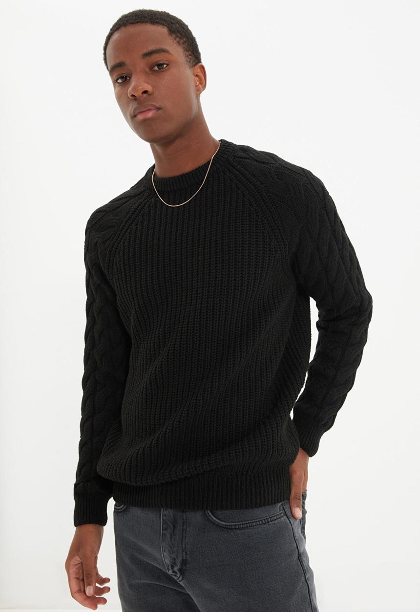 Trendyol - Textured regualr fit knit - black
