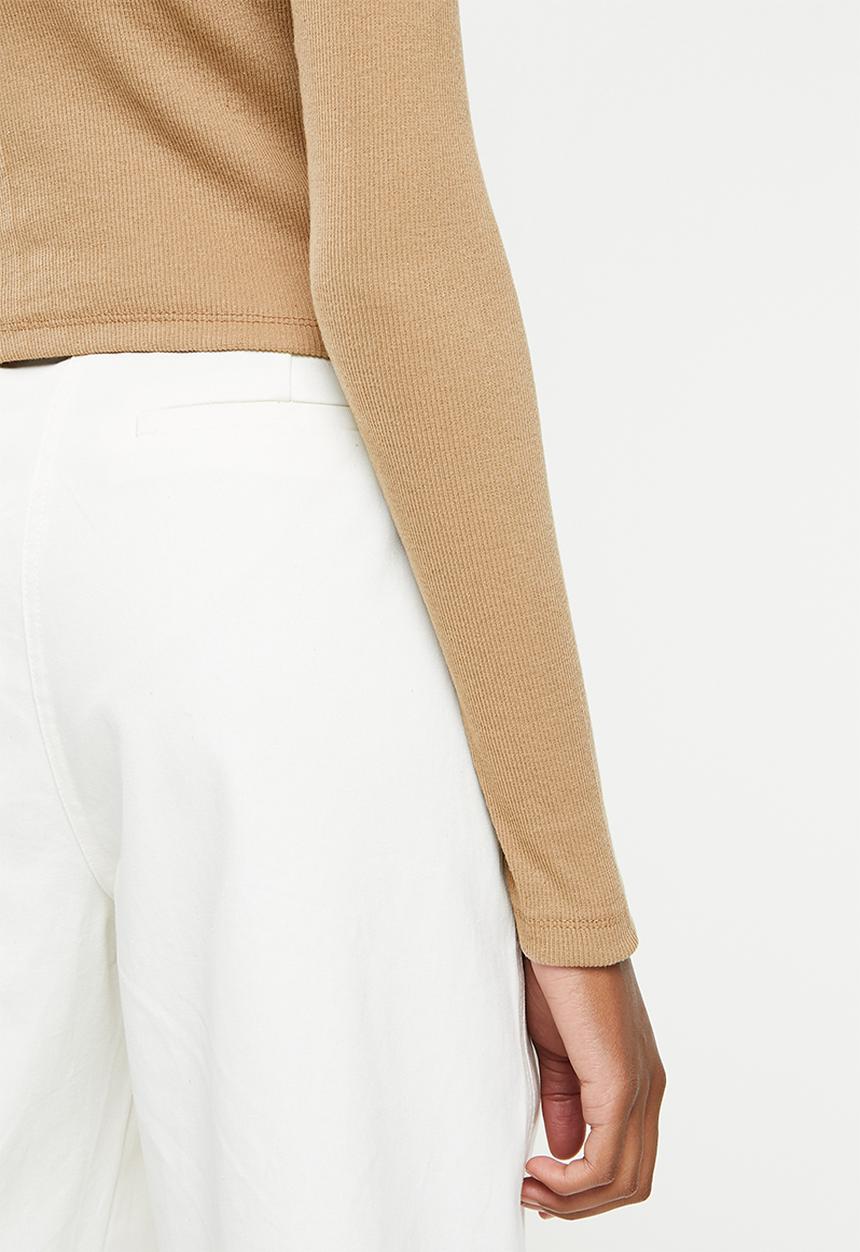 Trendyol - Ribbed turtleneck crop top - mink