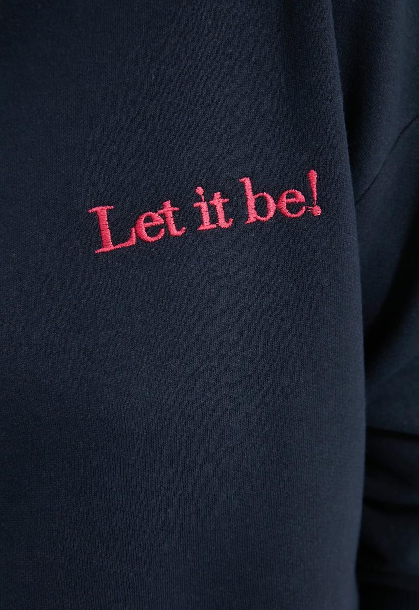 Trendyol - Embroidery detail sweatshirt - navy