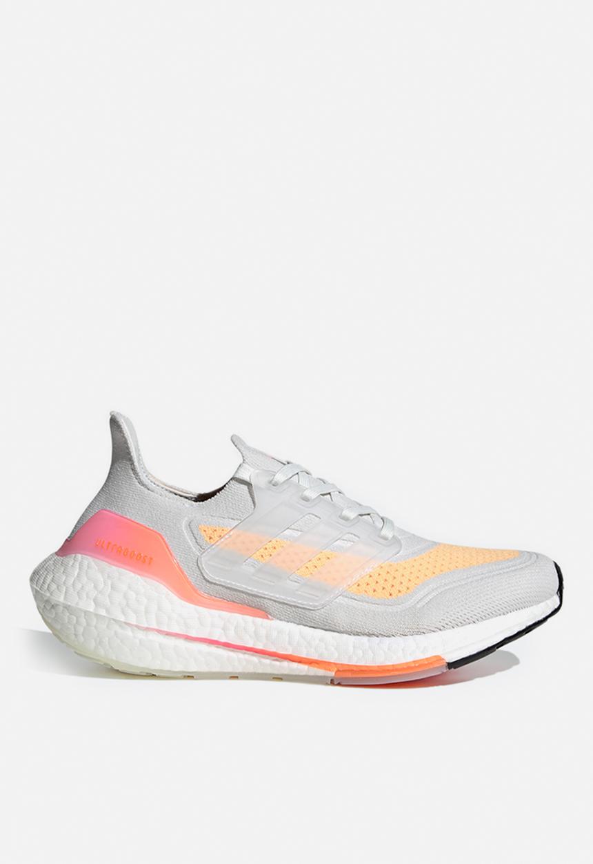 adidas Performance - Ultraboost 21