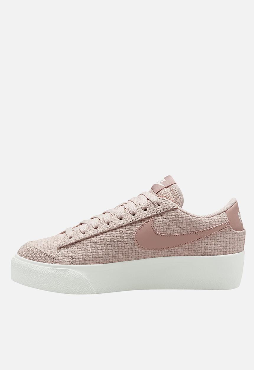Nike - W blazer low platform ess - pink oxford/rose whisper-summit white