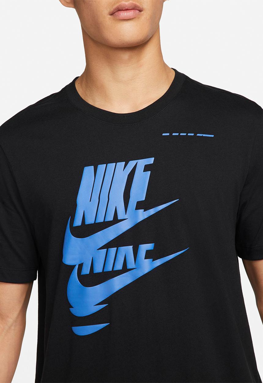 Nike - NSW Essentials+  T-Shirt  - black