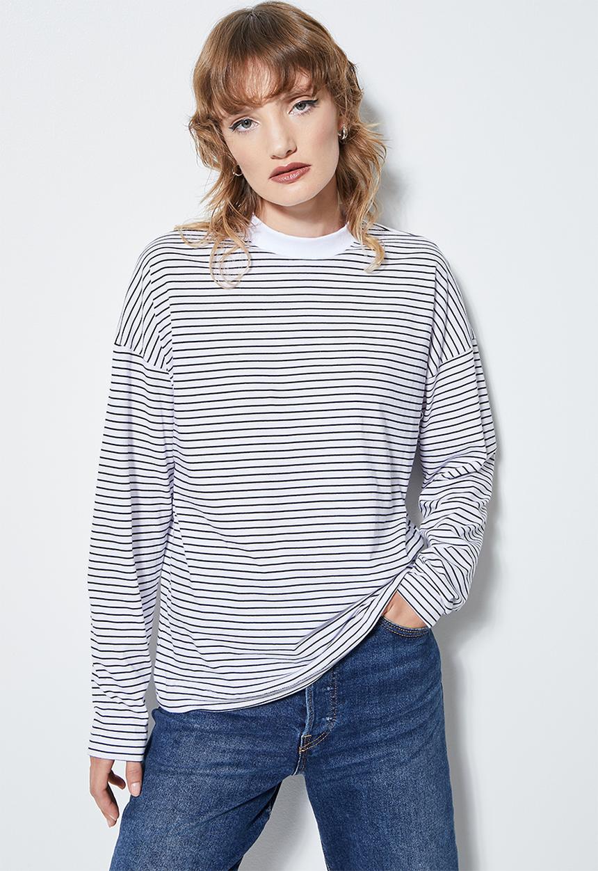 Superbalist - Striped funnel neck tees - black & white 