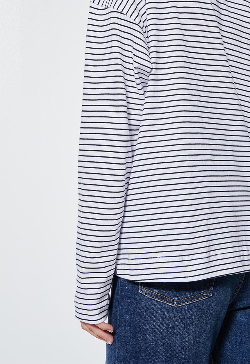 Superbalist - Striped funnel neck tees - black & white 