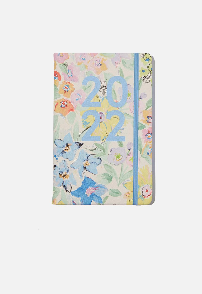 Typo - 2022 a5 weekly buffalo diary - handcrafted floral